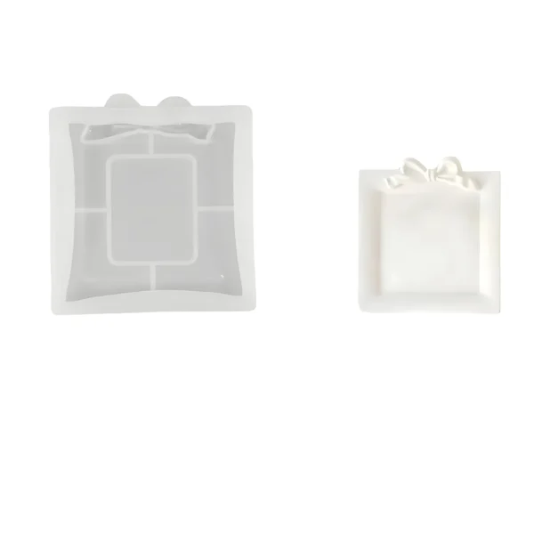 قالب طبق فيونكة مربع